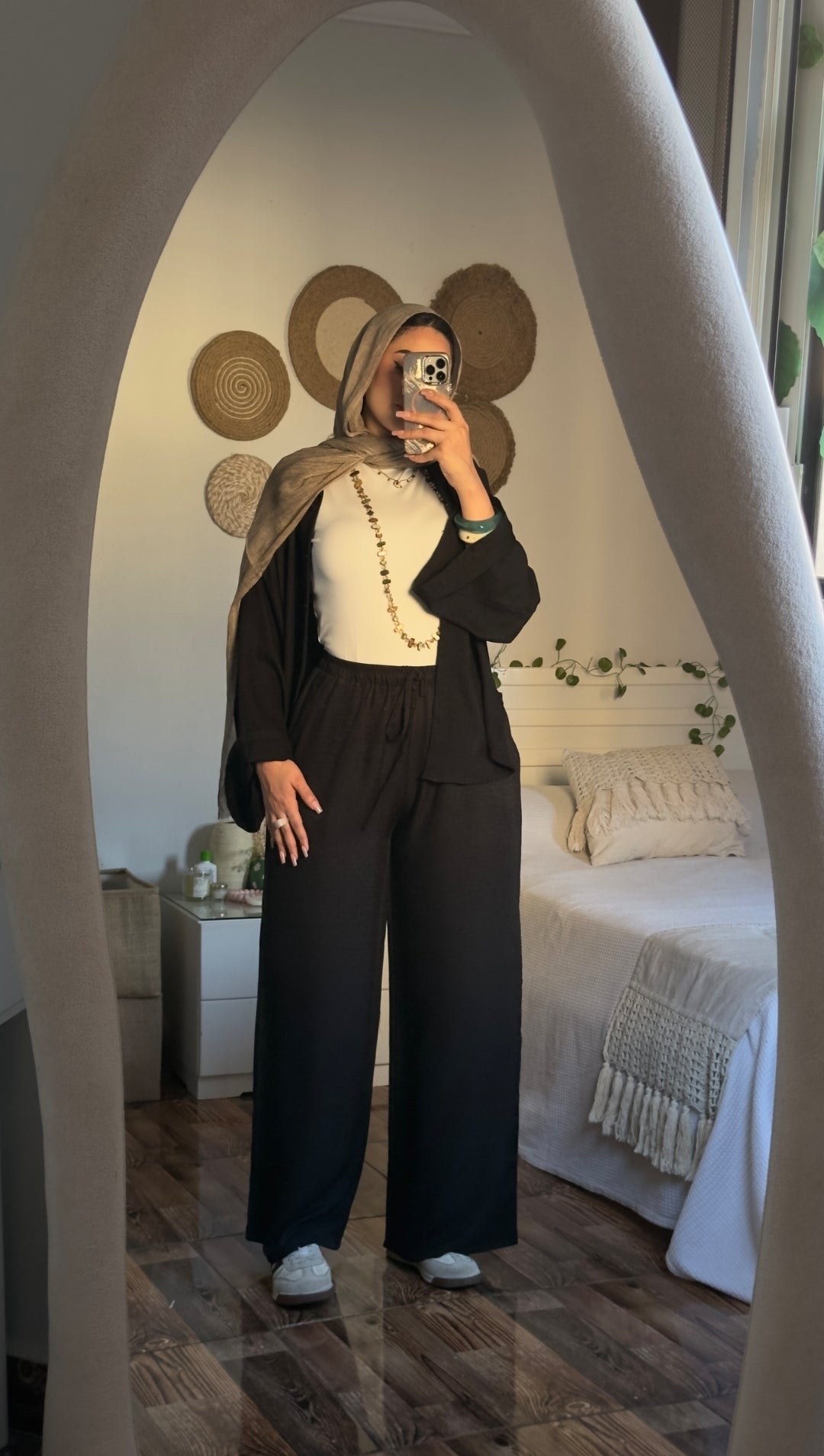 amv linen pants